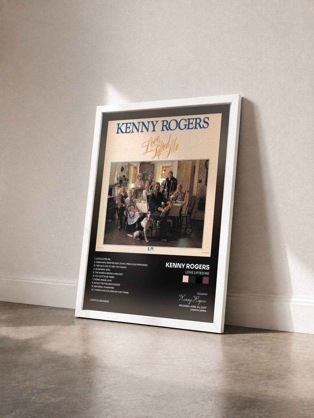#blanc Tableau de l'album Love Lifted Me de Kenny Rogers vu de trois quarts, cadre blanc