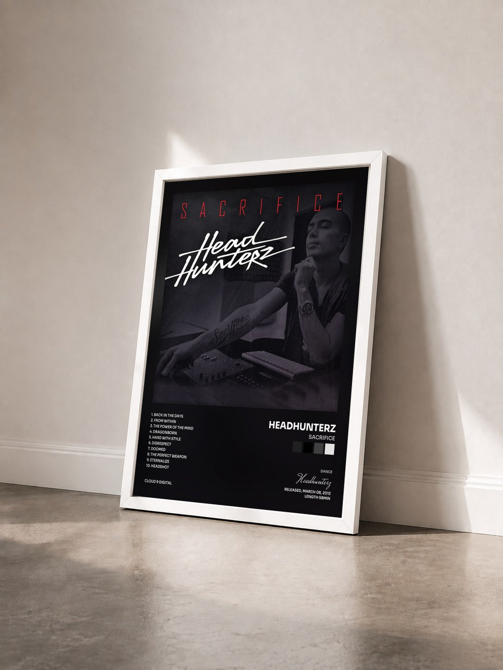 #blanc Tableau de l'album Sacrifice de Headhunterz vu de trois quarts, cadre blanc