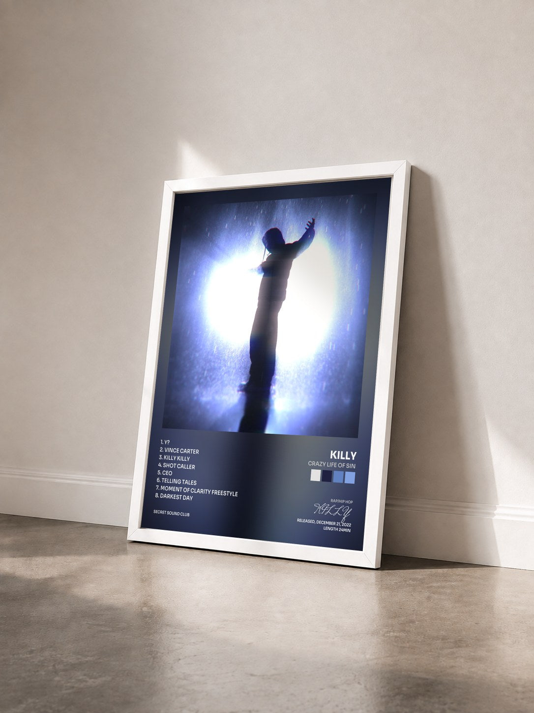 #blanc Tableau de l'album Crazy Life of Sin de KILLY vu de trois quarts, cadre blanc