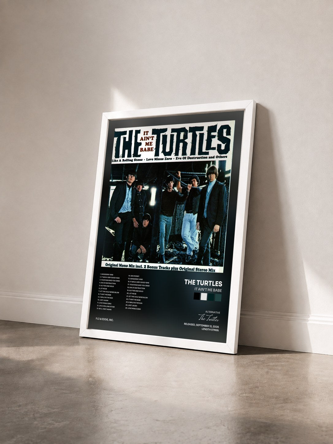 #blanc Tableau de l'album It Ain't Me Babe de The Turtles vu de trois quarts, cadre blanc