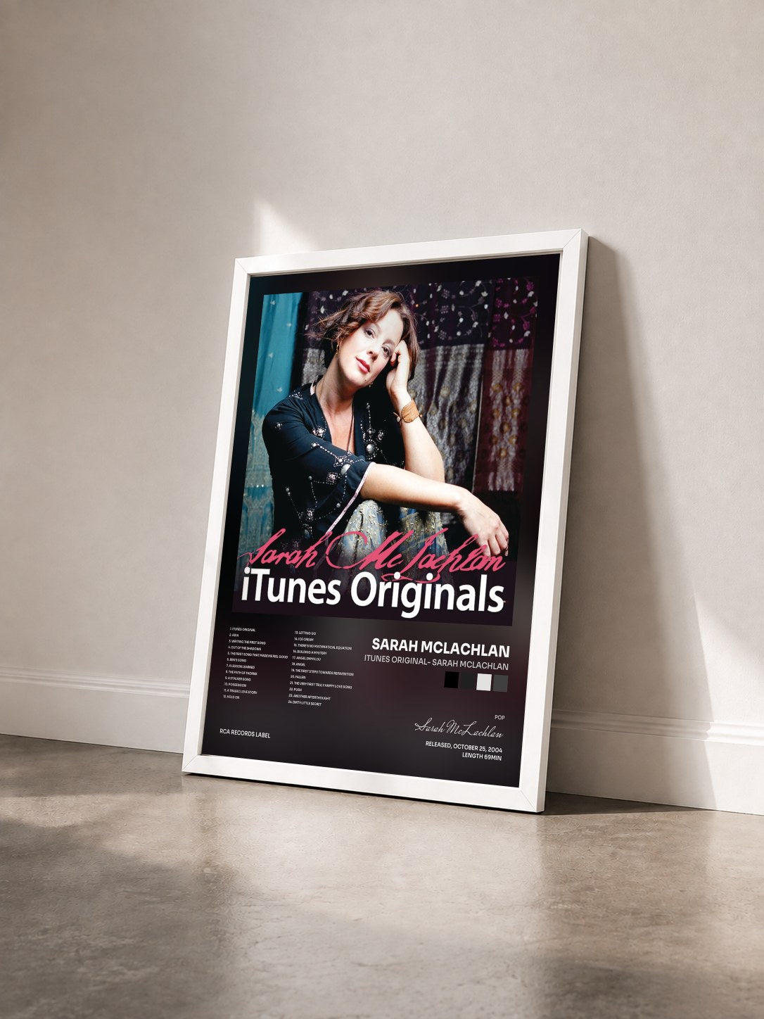 #blanc Tableau de l'album Itunes Original- Sarah McLachlan de Sarah McLachlan vu de trois quarts, cadre blanc