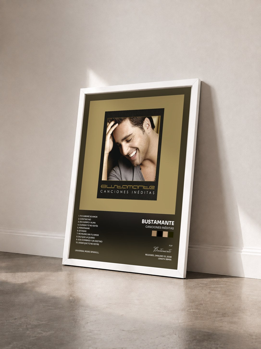 #blanc Tableau de l'album Canciones Inéditas de Bustamante vu de trois quarts, cadre blanc