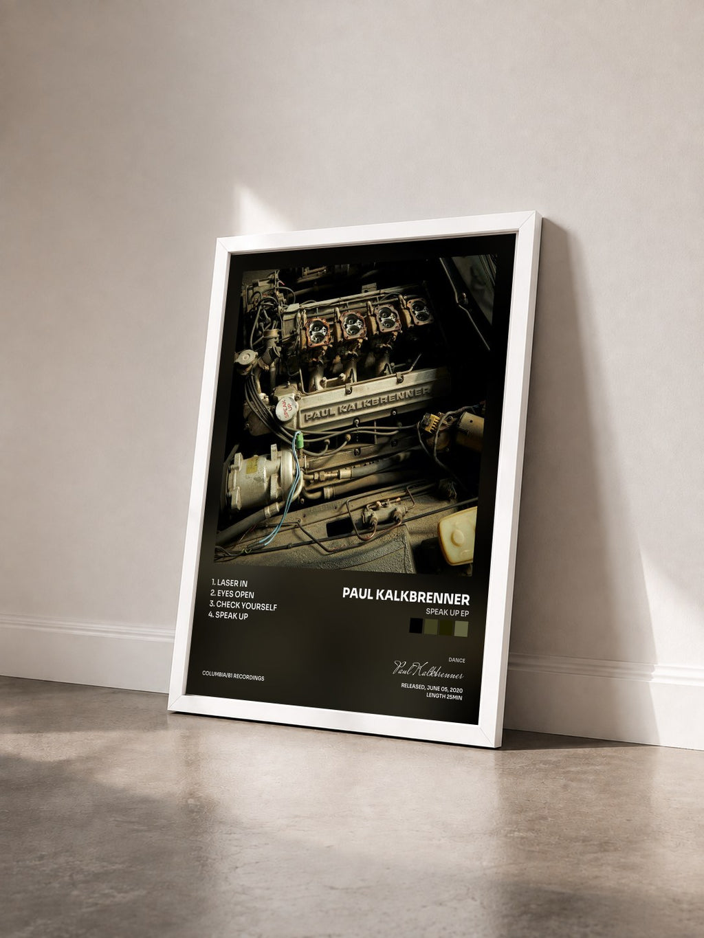 #blanc Tableau de l'album Speak Up EP de Paul Kalkbrenner vu de trois quarts, cadre blanc