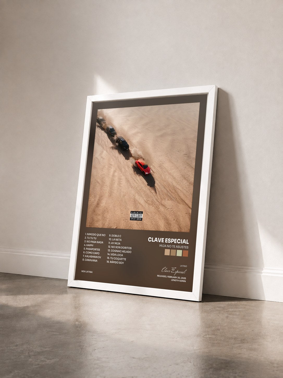 #blanc Tableau de l'album MIJA NO TE ASUSTES de Clave Especial vu de trois quarts, cadre blanc