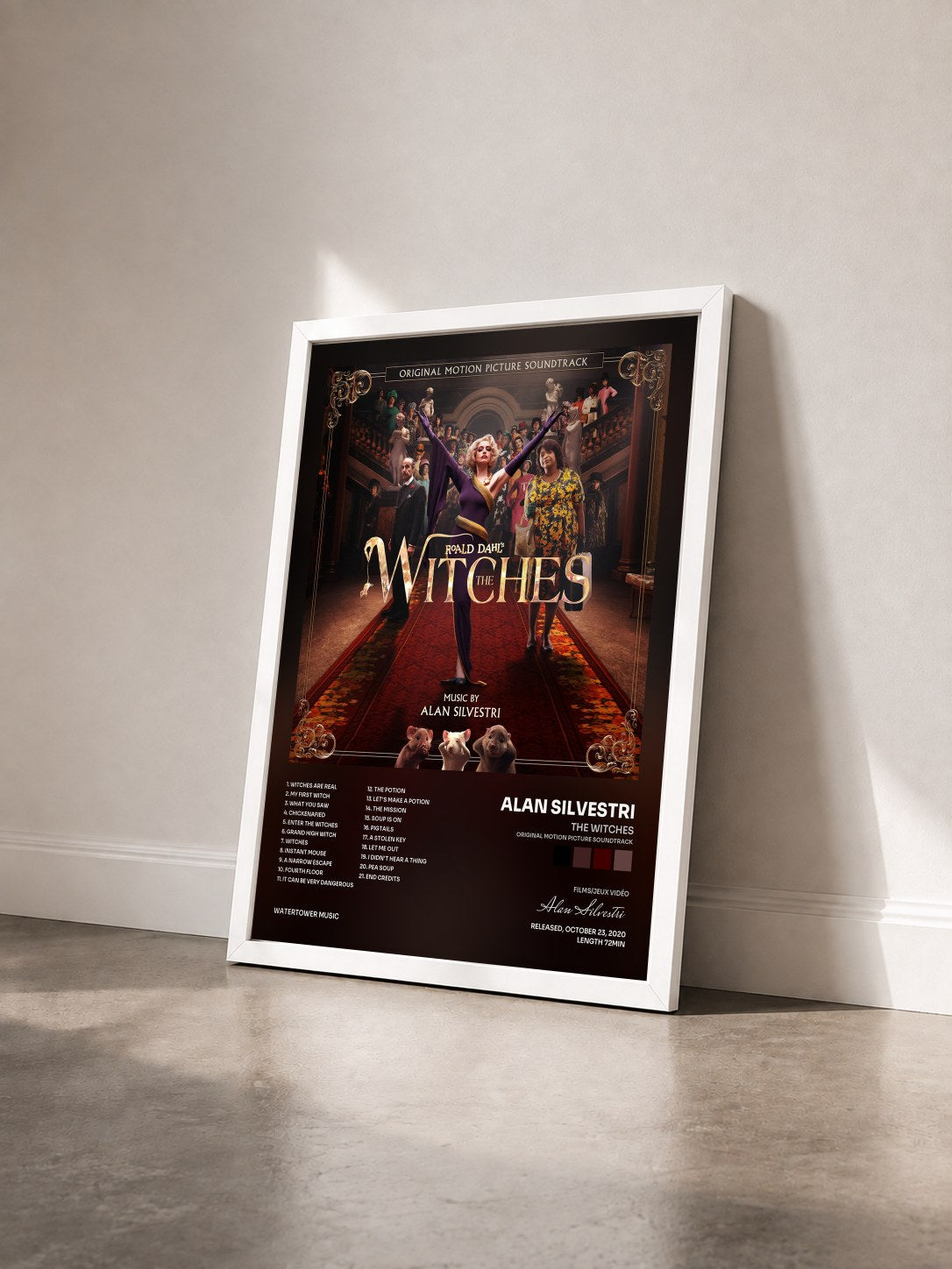 #blanc Tableau de l'album The Witches (Original Motion Picture Soundtrack) de Alan Silvestri vu de trois quarts, cadre blanc