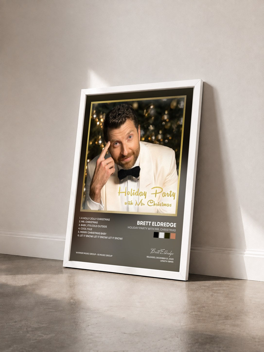 #blanc Tableau de l'album Holiday Party with Mr. Christmas de Brett Eldredge vu de trois quarts, cadre blanc