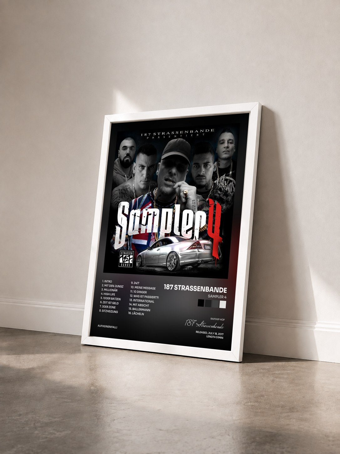 #blanc Tableau de l'album Sampler 4 de 187 Strassenbande vu de trois quarts, cadre blanc