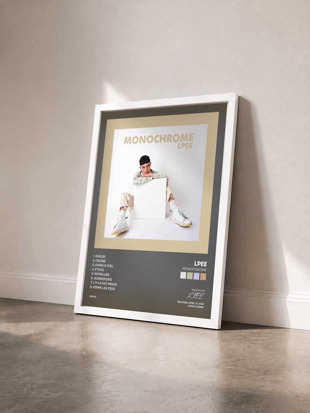#blanc Tableau de l'album Monochrome de LPEE vu de trois quarts, cadre blanc
