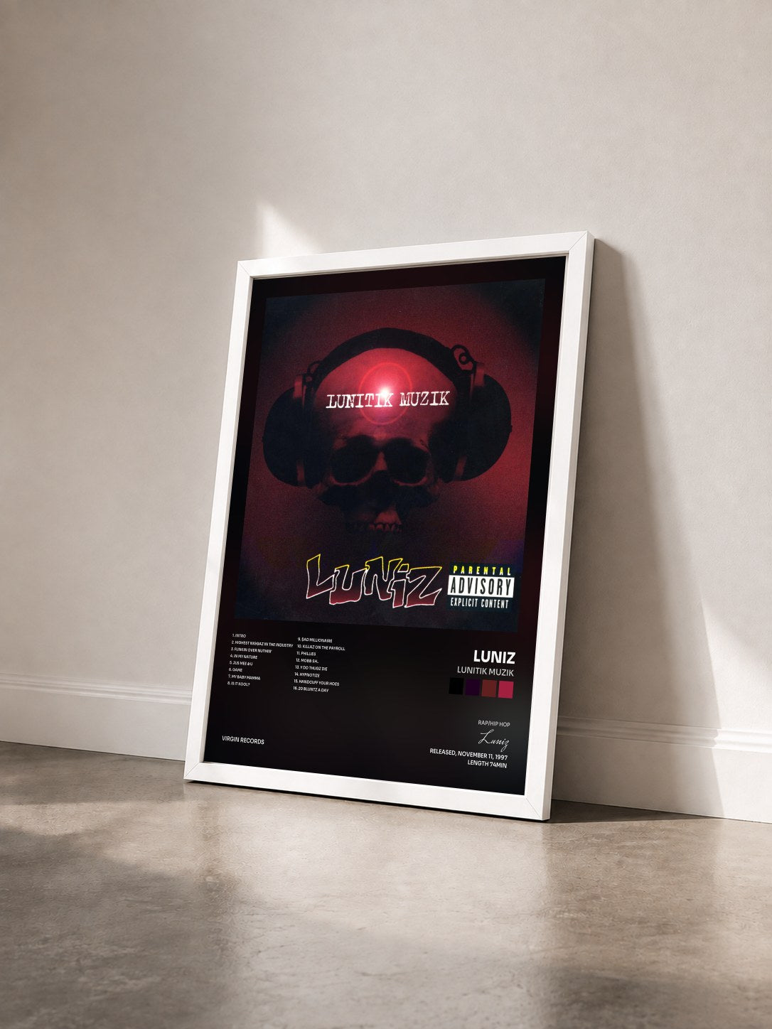 #blanc Tableau de l'album Lunitik Muzik de Luniz vu de trois quarts, cadre blanc
