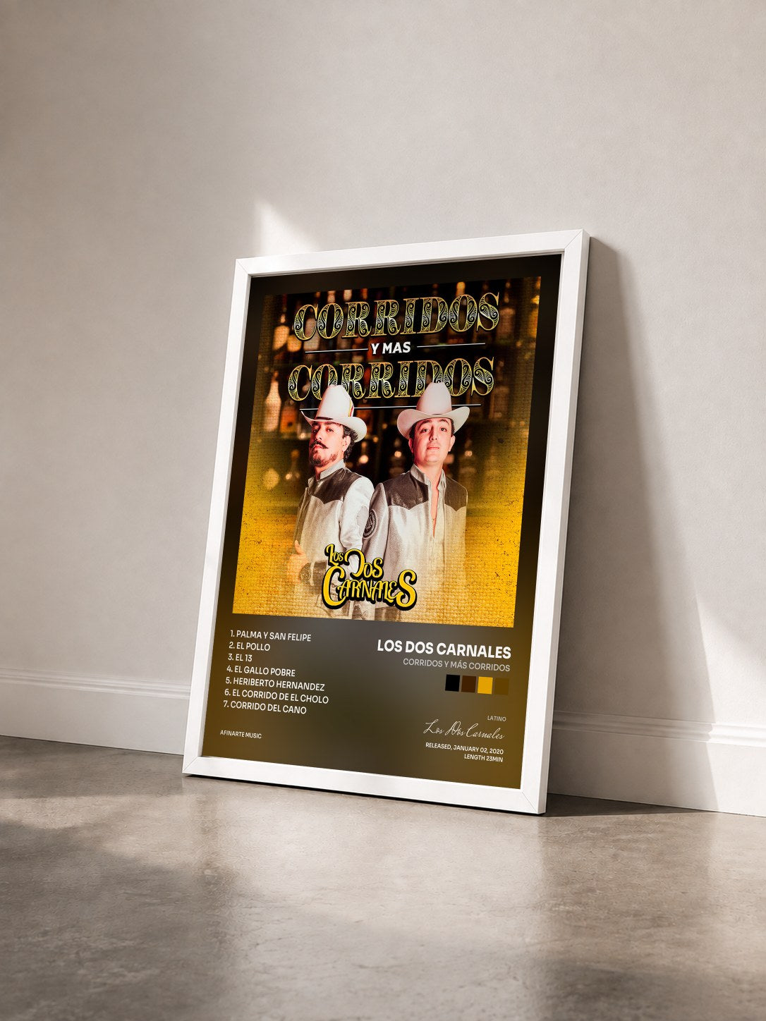 #blanc Tableau de l'album Corridos y Más Corridos de Los Dos Carnales vu de trois quarts, cadre blanc