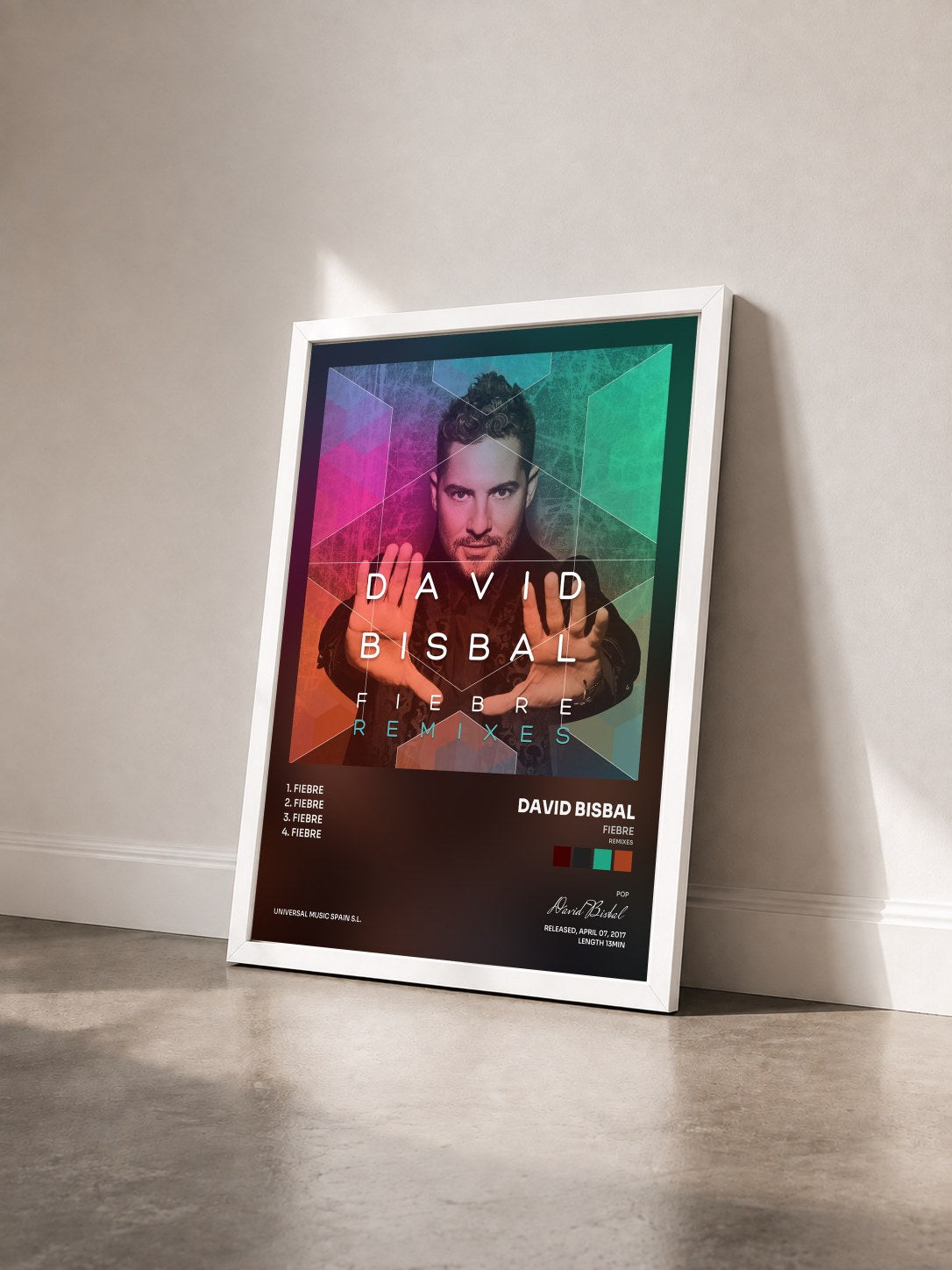 #blanc Tableau de l'album Fiebre (Remixes) de David Bisbal vu de trois quarts, cadre blanc