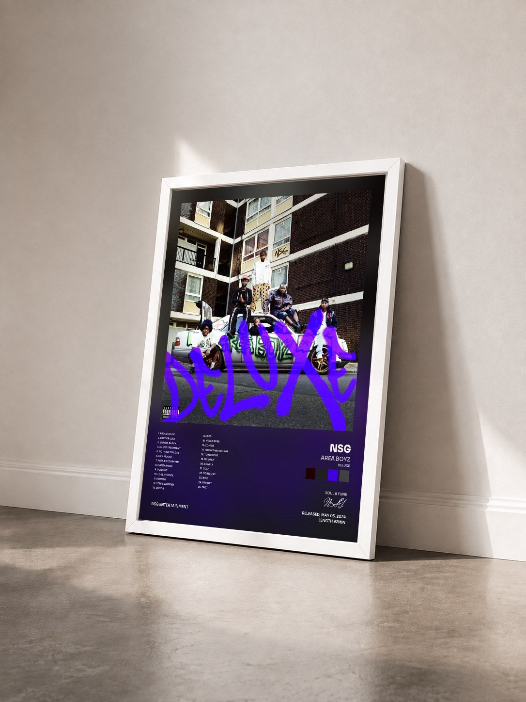 #blanc Tableau de l'album AREA BOYZ (DELUXE) de NSG vu de trois quarts, cadre blanc