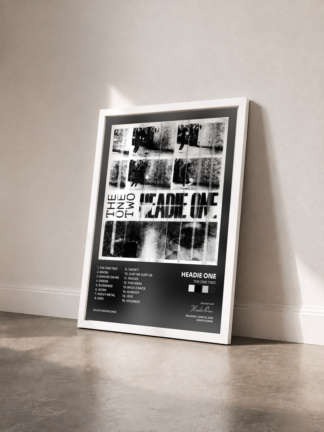#blanc Tableau de l'album The One Two de Headie One vu de trois quarts, cadre blanc