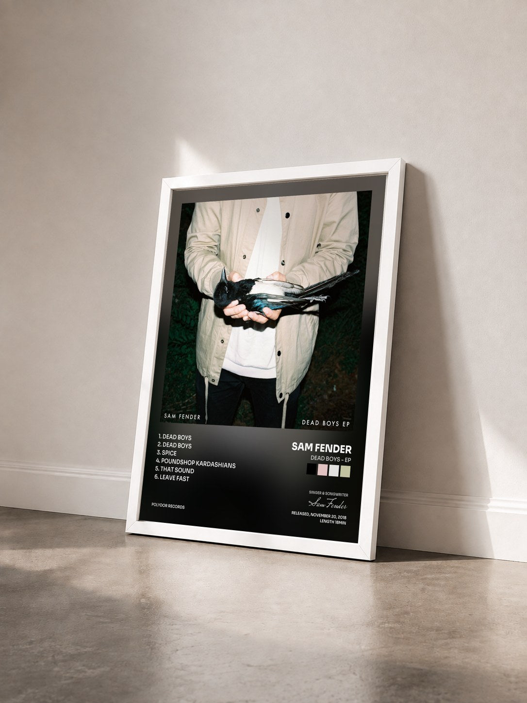 #blanc Tableau de l'album Dead Boys - EP de Sam Fender vu de trois quarts, cadre blanc