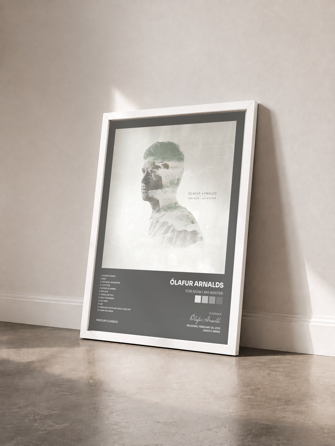 #blanc Tableau de l'album For Now I Am Winter de Ólafur Arnalds vu de trois quarts, cadre blanc