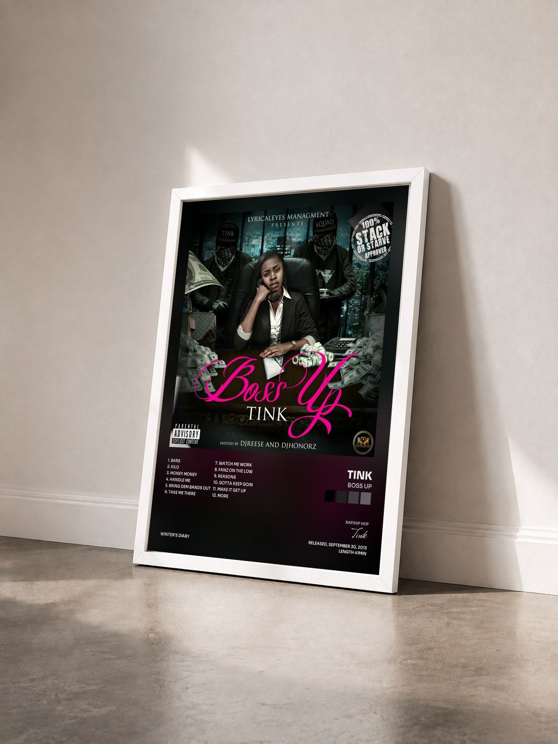 #blanc Tableau de l'album Boss Up de Tink vu de trois quarts, cadre blanc