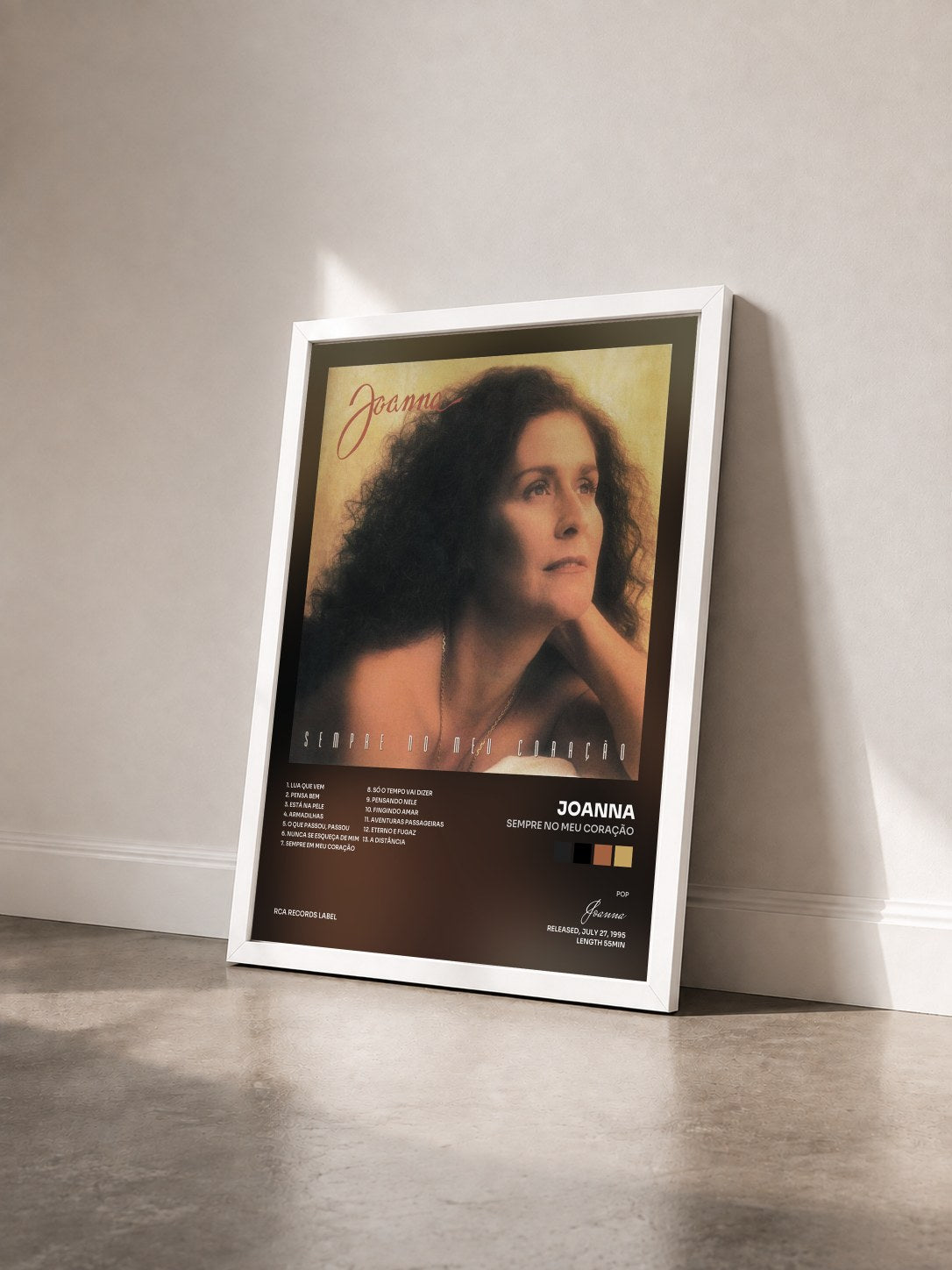 #blanc Tableau de l'album Sempre No Meu Coração de Joanna vu de trois quarts, cadre blanc