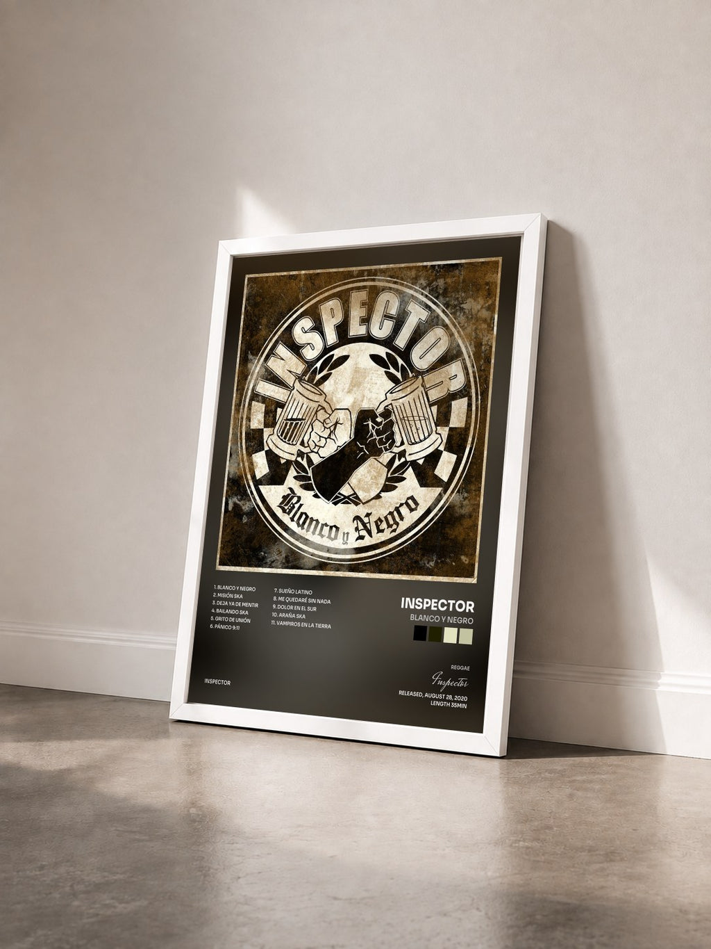 #blanc Tableau de l'album Blanco y Negro de Inspector vu de trois quarts, cadre blanc