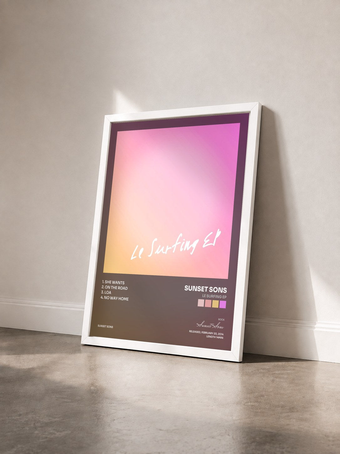 #blanc Tableau de l'album Le Surfing EP de Sunset Sons vu de trois quarts, cadre blanc