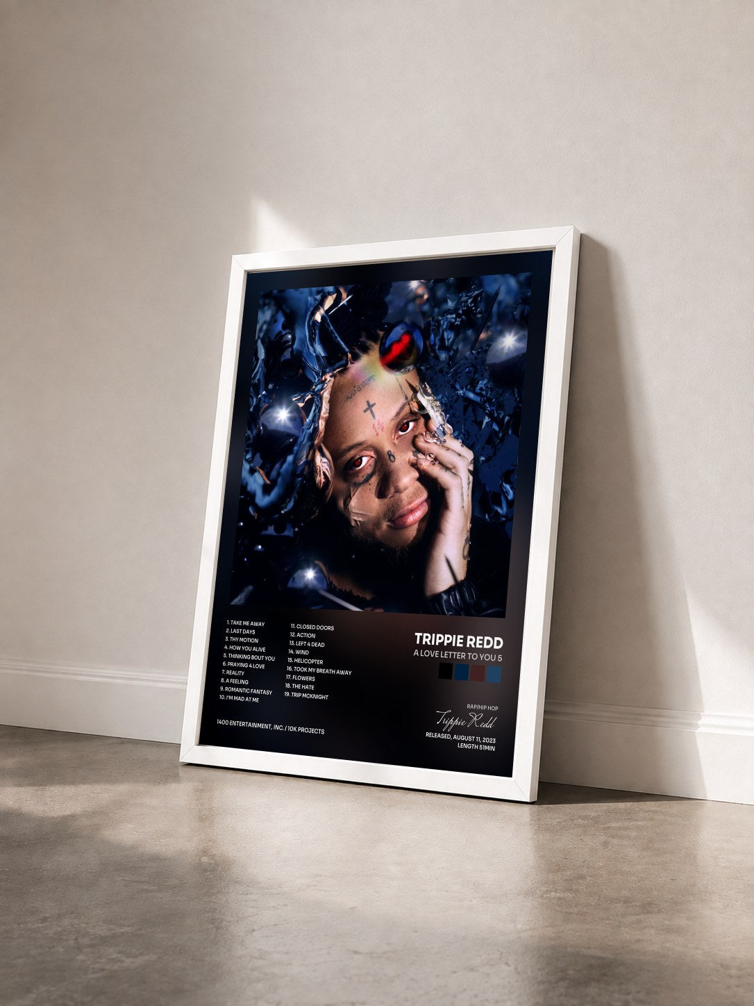 #blanc Tableau de l'album A Love Letter To You 5 de Trippie Redd vu de trois quarts, cadre blanc
