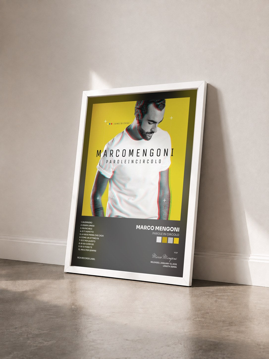 #blanc Tableau de l'album Parole in circolo de Marco Mengoni vu de trois quarts, cadre blanc