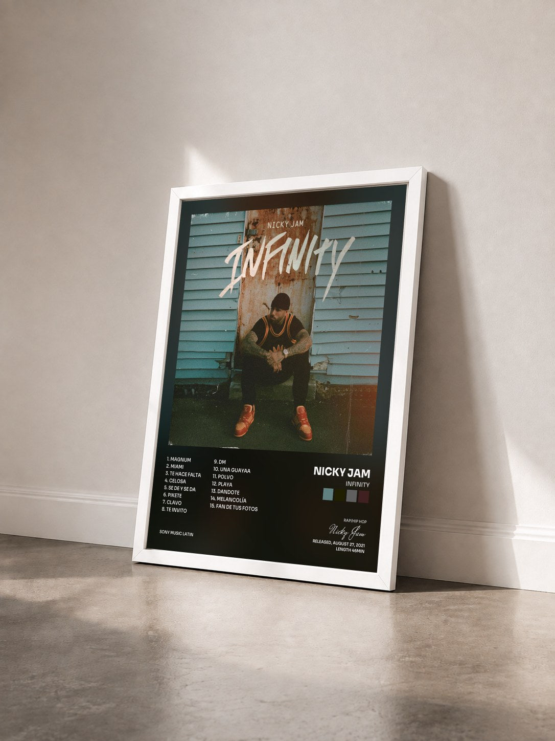 #blanc Tableau de l'album Infinity de Nicky Jam vu de trois quarts, cadre blanc