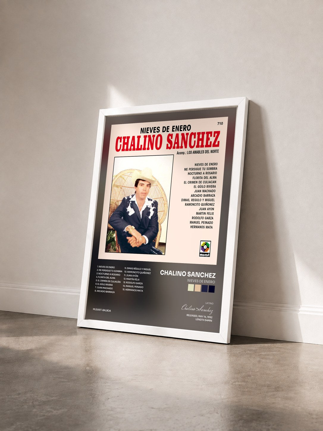 #blanc Tableau de l'album Nieves de Enero de Chalino Sanchez vu de trois quarts, cadre blanc