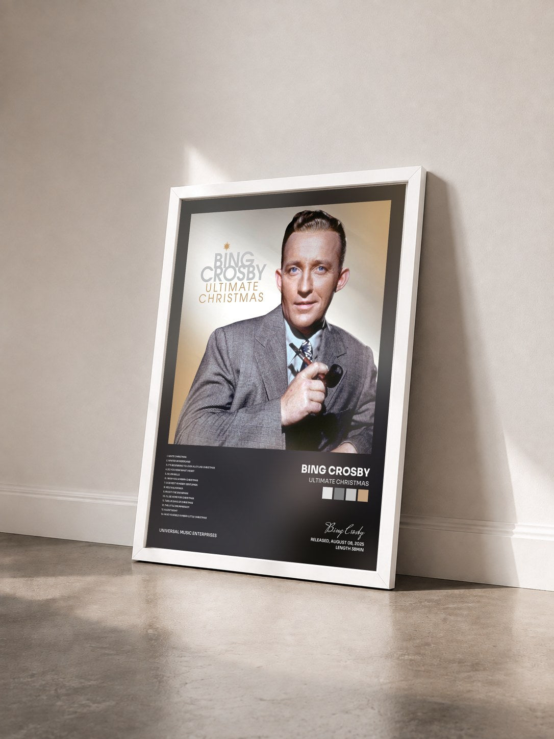 #blanc Tableau de l'album Ultimate Christmas de Bing Crosby vu de trois quarts, cadre blanc