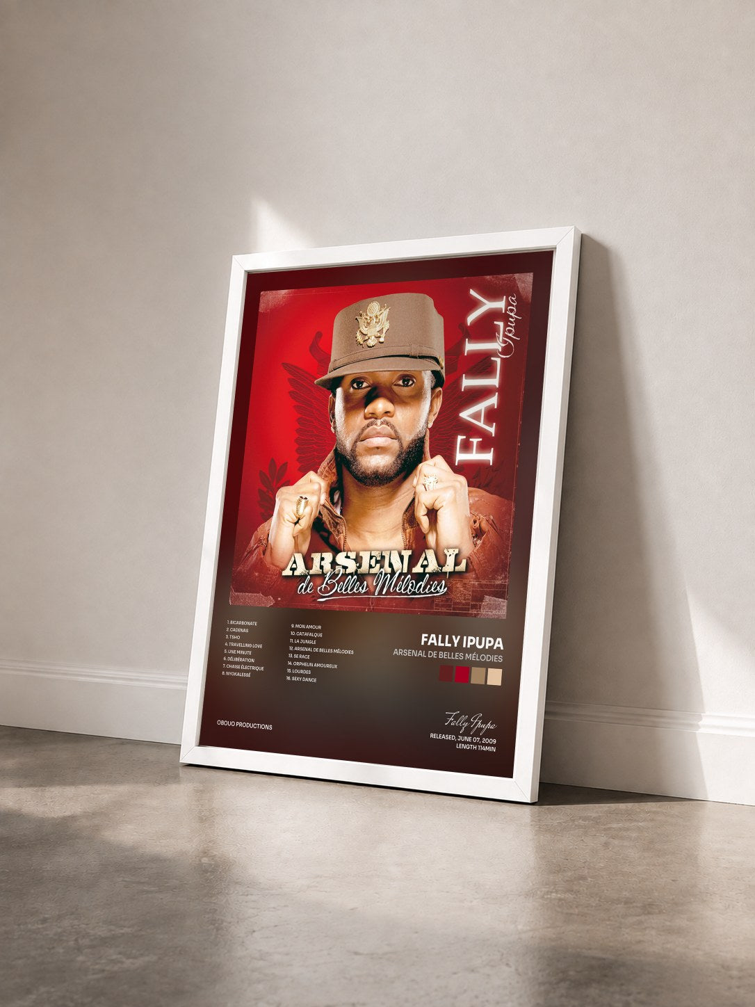 #blanc Tableau de l'album Arsenal de belles mélodies de Fally Ipupa vu de trois quarts, cadre blanc