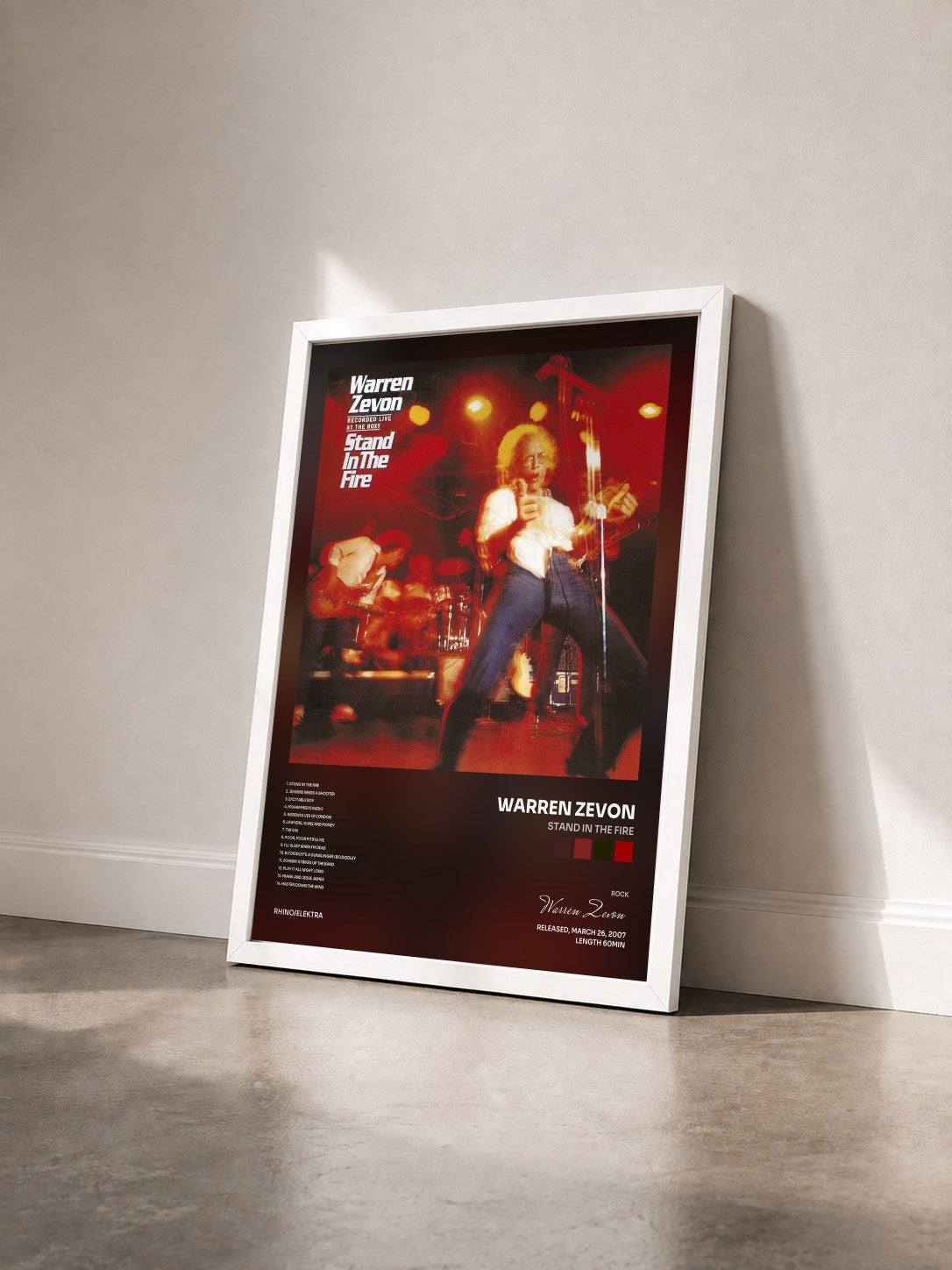 #blanc Tableau de l'album Stand in the Fire de Warren Zevon vu de trois quarts, cadre blanc