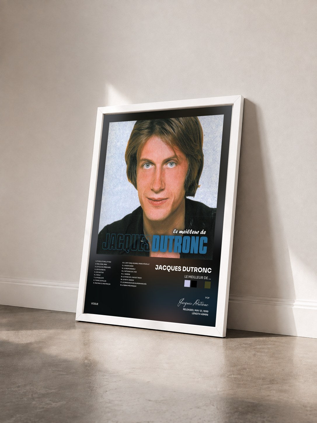 #blanc Tableau de l'album Le meilleur de ... de Jacques Dutronc vu de trois quarts, cadre blanc