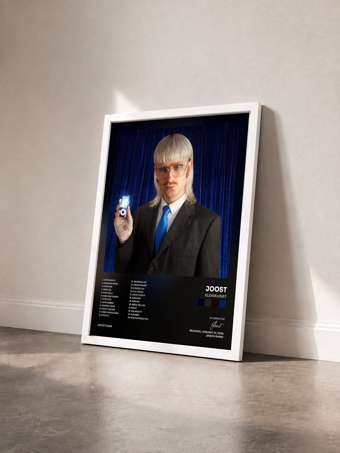 #blanc Tableau de l'album Kleinkunst de Joost vu de trois quarts, cadre blanc