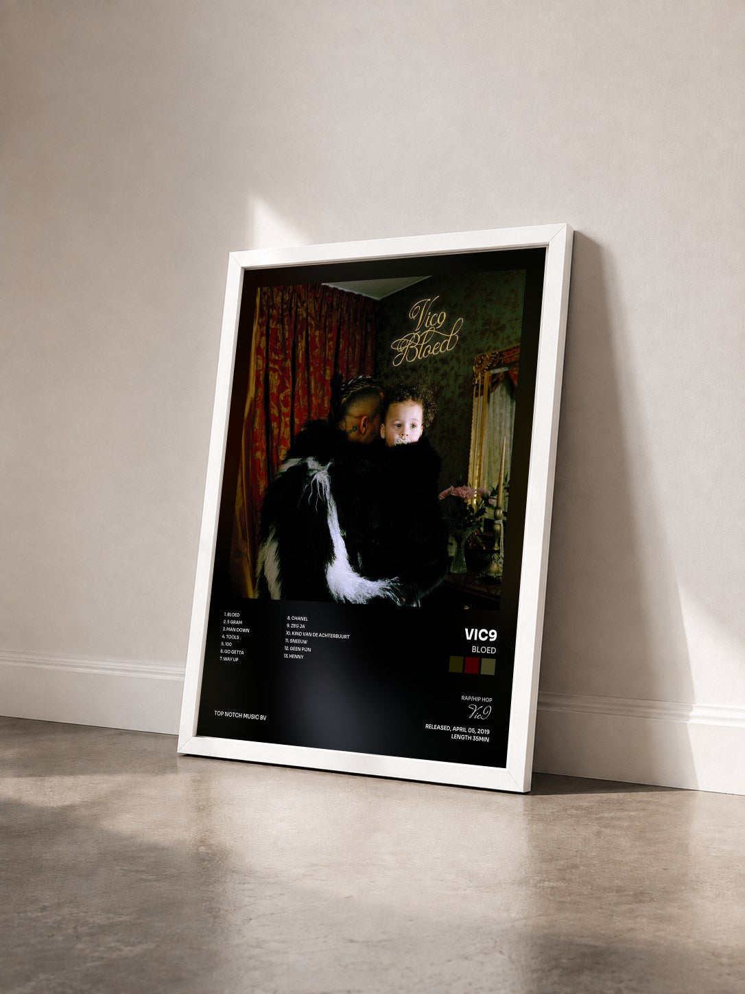 #blanc Tableau de l'album Bloed de Vic9 vu de trois quarts, cadre blanc