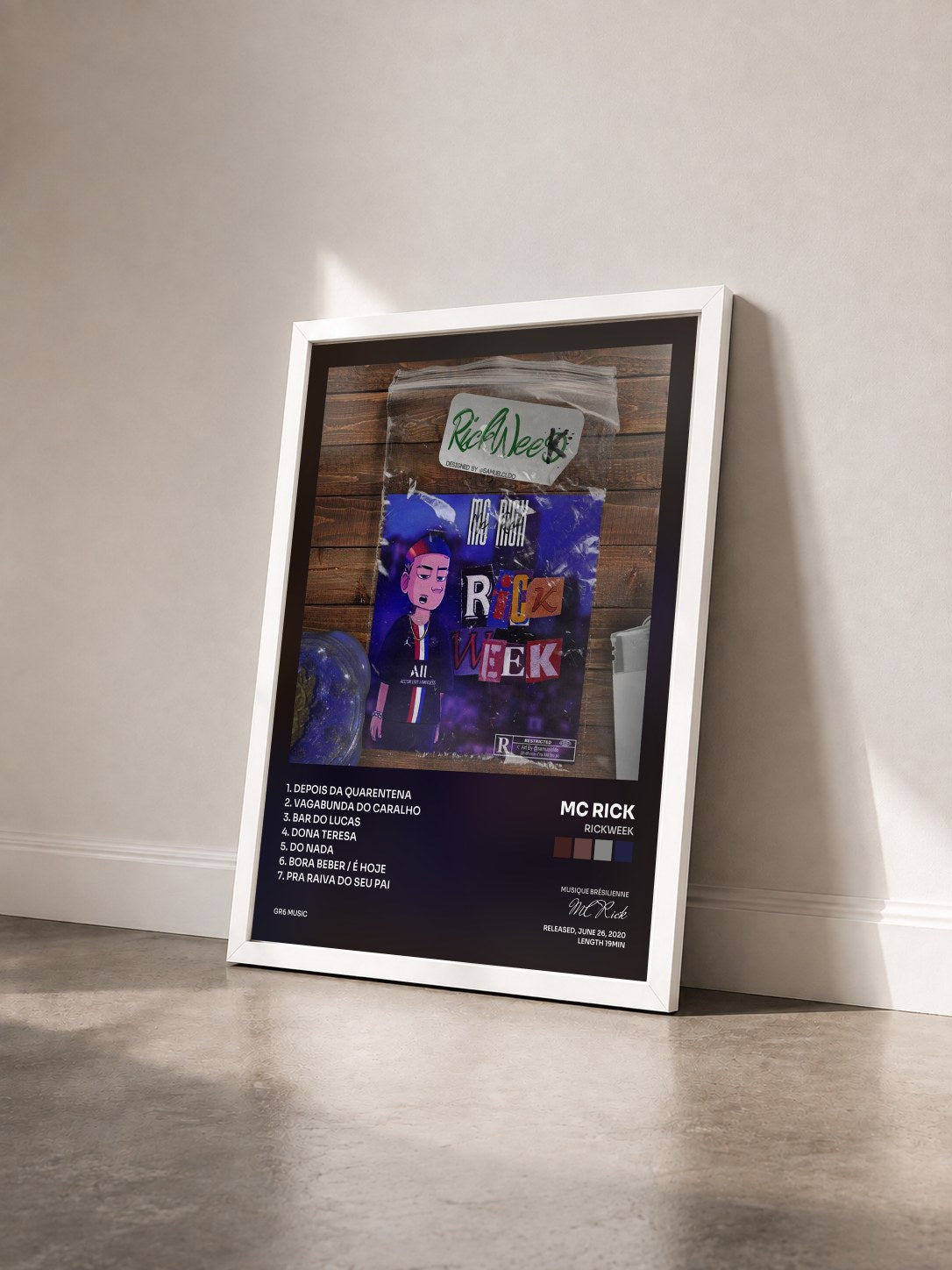 #blanc Tableau de l'album Rickweek de MC Rick vu de trois quarts, cadre blanc