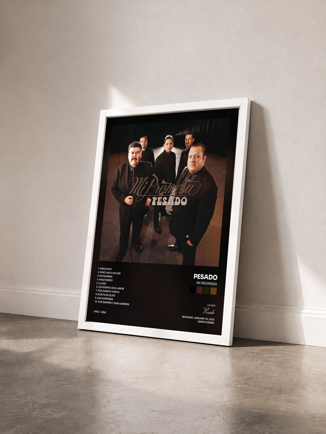 #blanc Tableau de l'album Mi Promesa de Pesado vu de trois quarts, cadre blanc