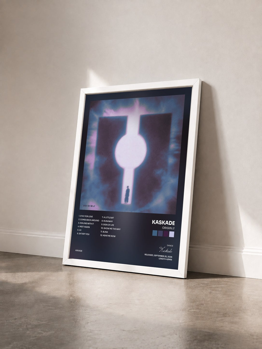 #blanc Tableau de l'album ORIGIN // de Kaskade vu de trois quarts, cadre blanc