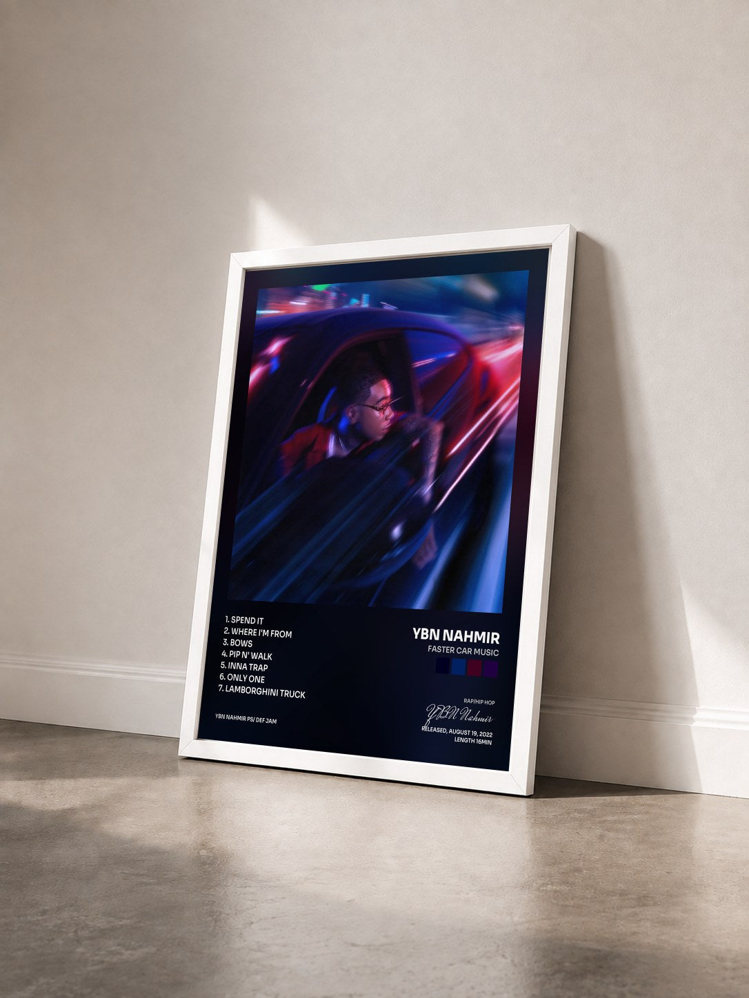 #blanc Tableau de l'album Faster Car Music de YBN Nahmir vu de trois quarts, cadre blanc