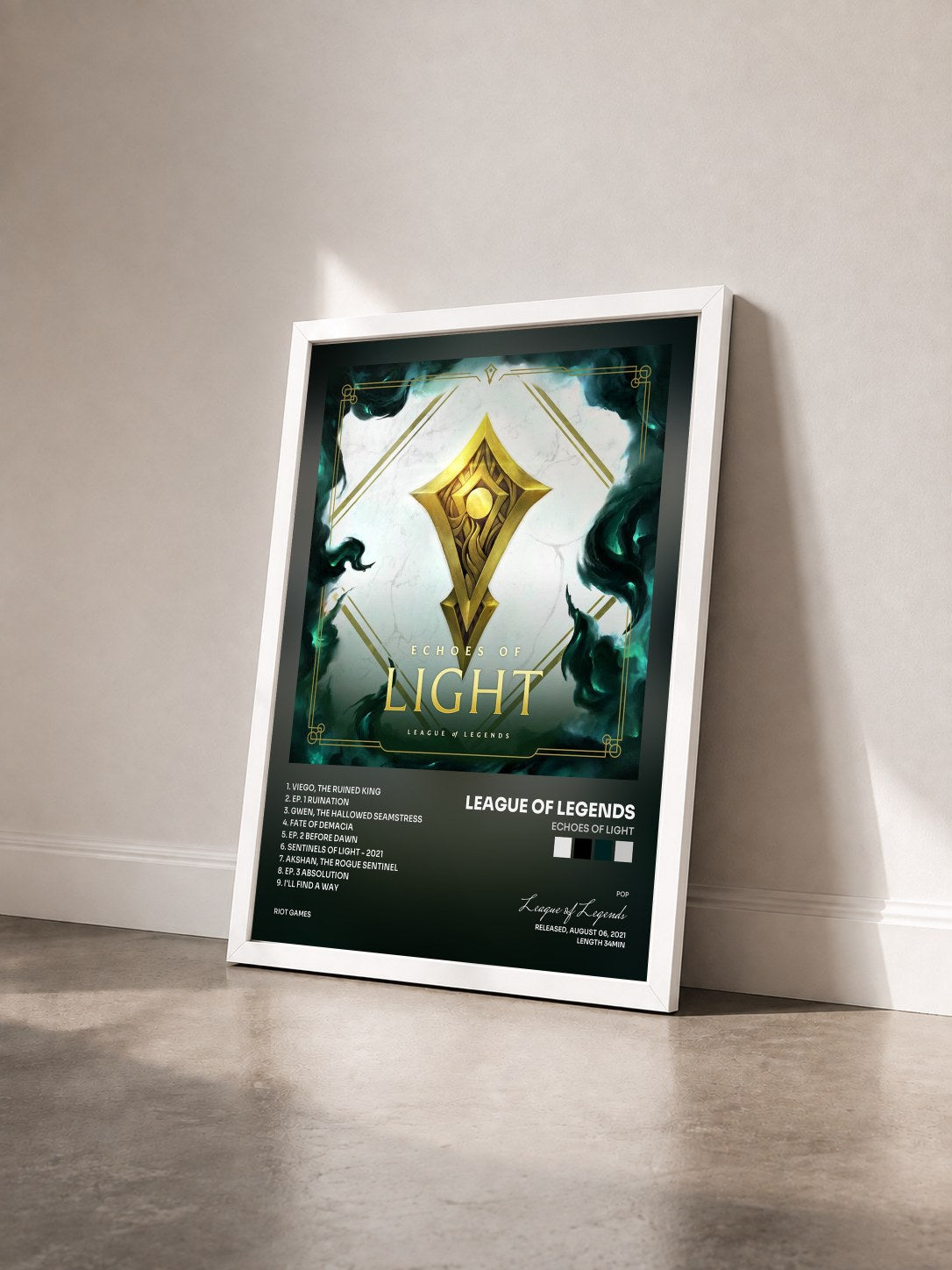#blanc Tableau de l'album Echoes of Light de League of Legends vu de trois quarts, cadre blanc
