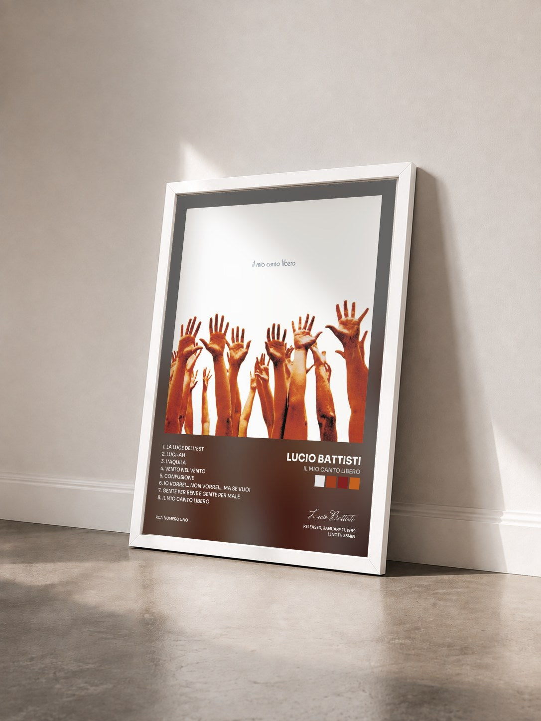 #blanc Tableau de l'album Il mio canto libero de Lucio Battisti vu de trois quarts, cadre blanc