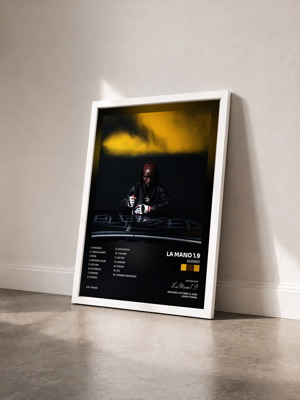 #blanc Tableau de l'album BLESSED de La Mano 1.9 vu de trois quarts, cadre blanc