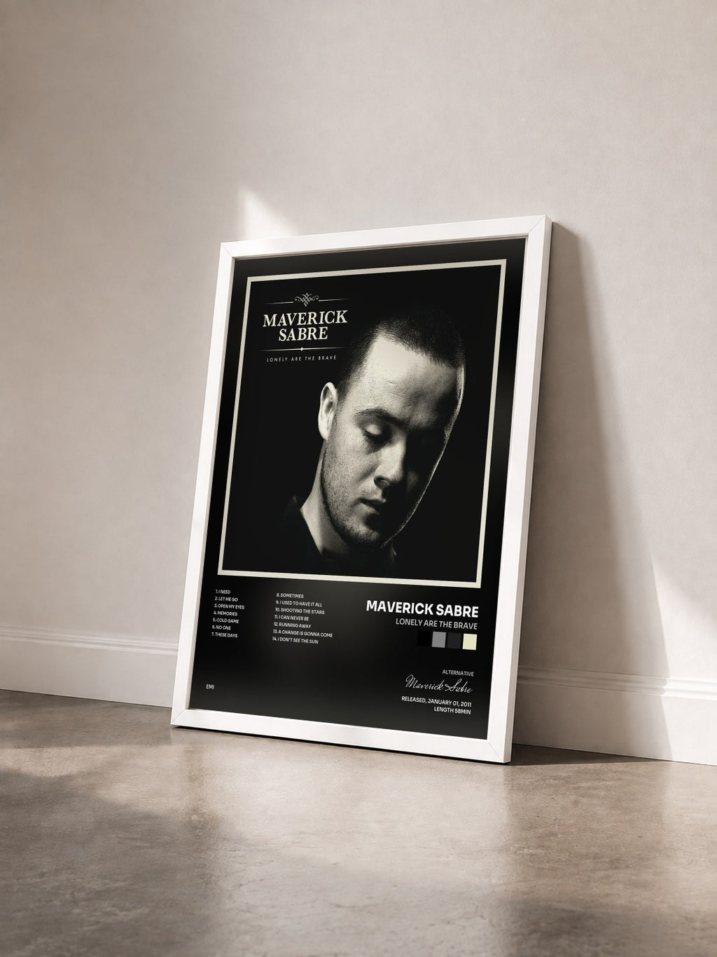 #blanc Tableau de l'album Lonely Are The Brave de Maverick Sabre vu de trois quarts, cadre blanc