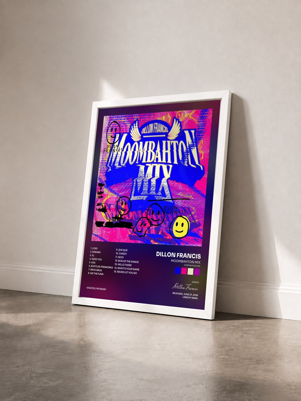#blanc Tableau de l'album Moombahton Mix (Continuous Mix) de Dillon Francis vu de trois quarts, cadre blanc