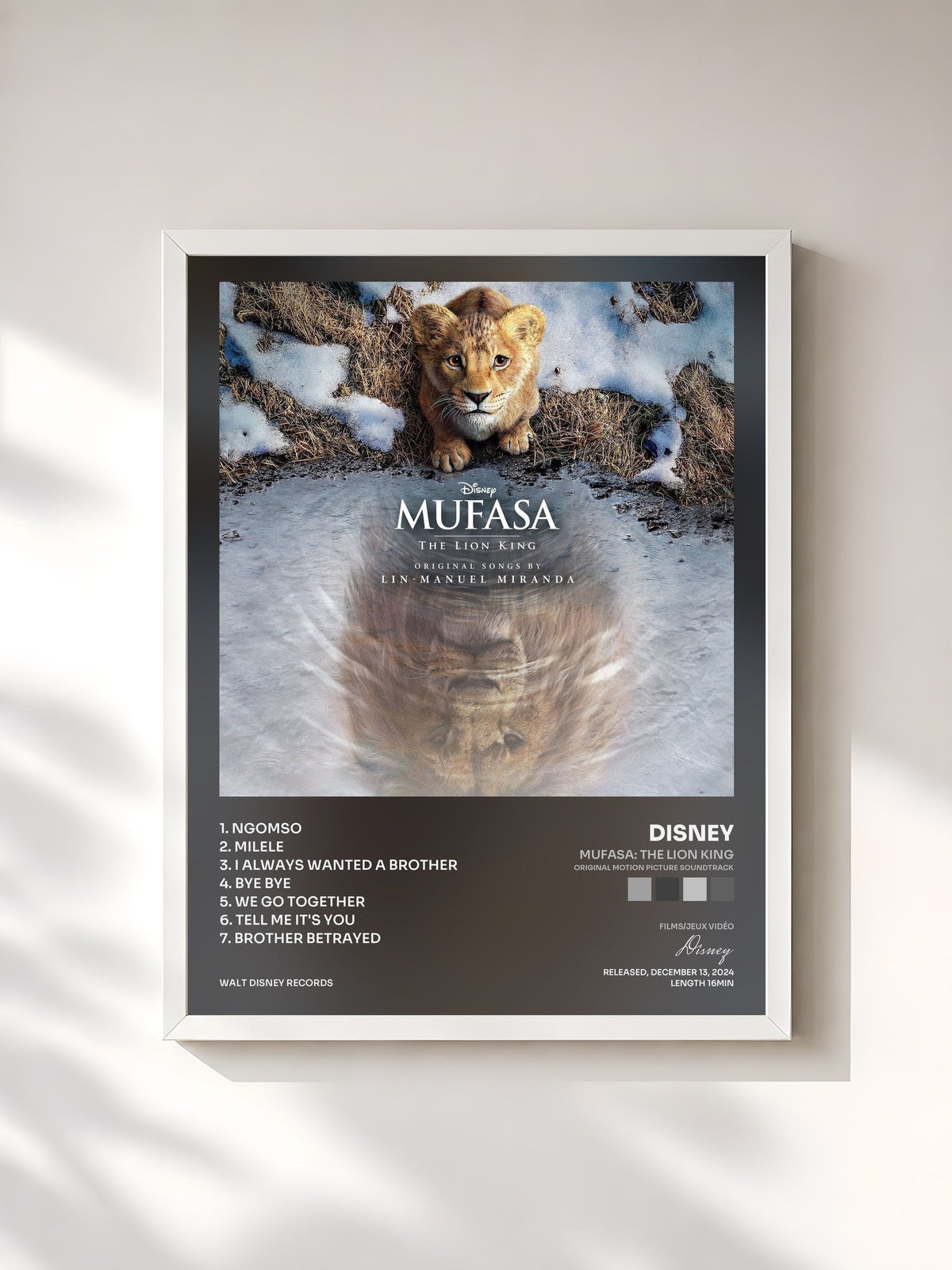 #blanc Tableau de l'album Mufasa: The Lion King (Original Motion Picture Soundtrack) de Disney, cadre blanc, imprimé et encadré en France