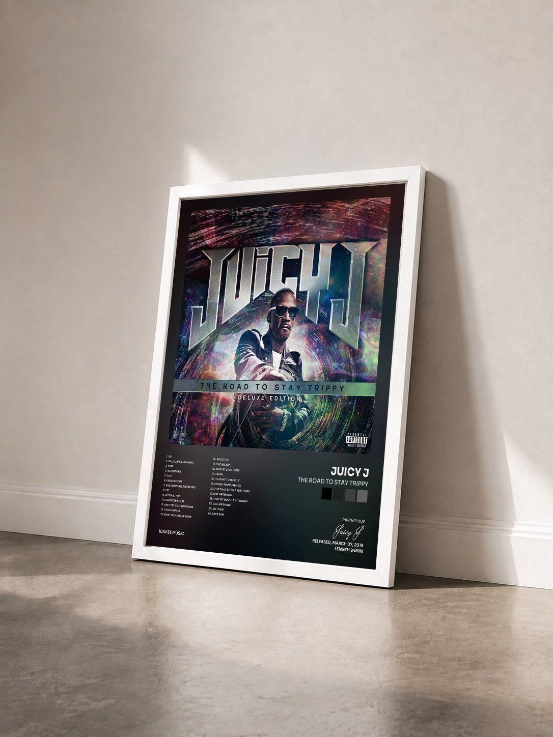 #blanc Tableau de l'album The Road To Stay Trippy de Juicy J vu de trois quarts, cadre blanc