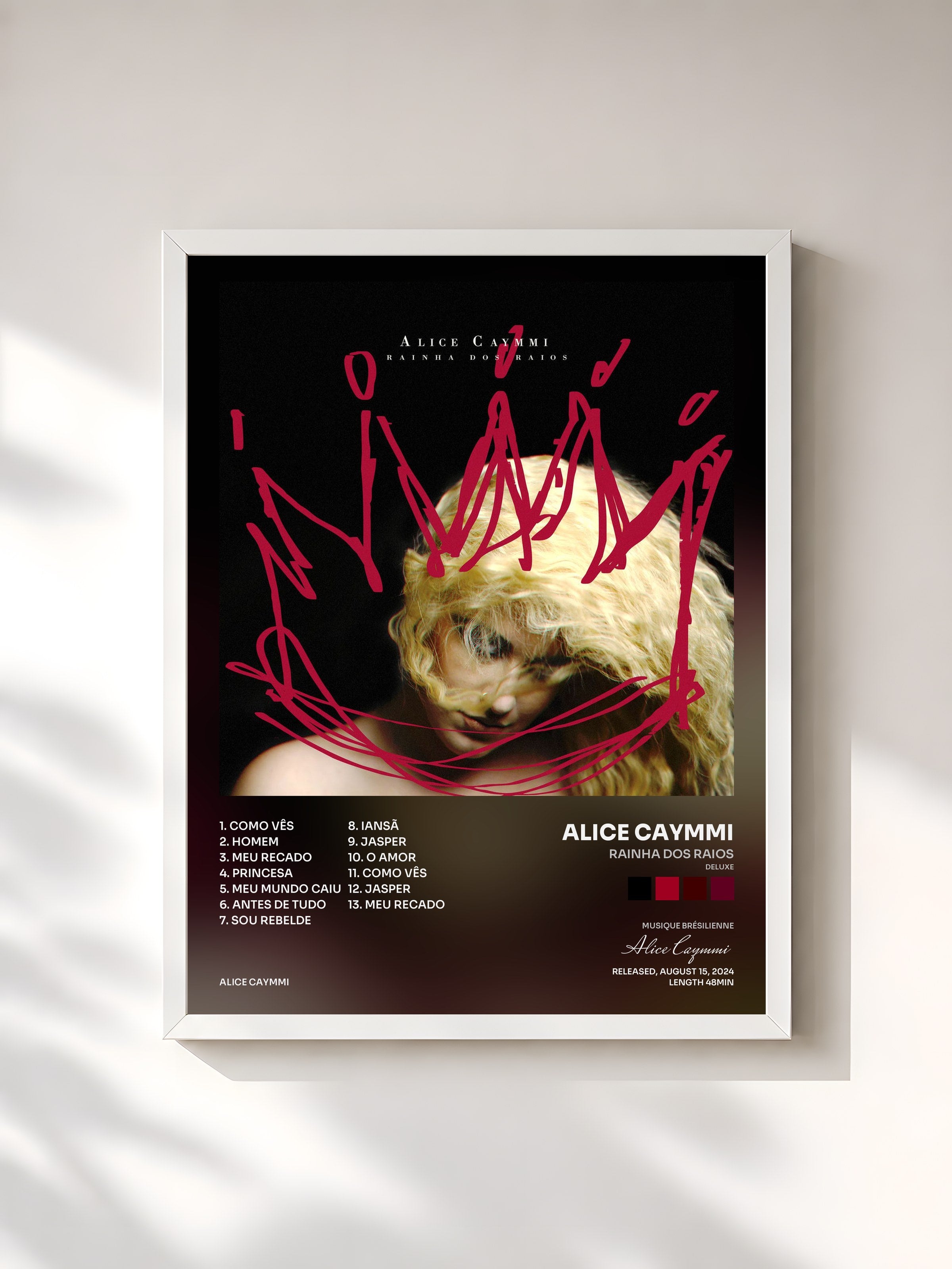 #blanc Tableau de l'album Rainha dos Raios (Deluxe) de Alice Caymmi, cadre blanc, imprimé et encadré en France