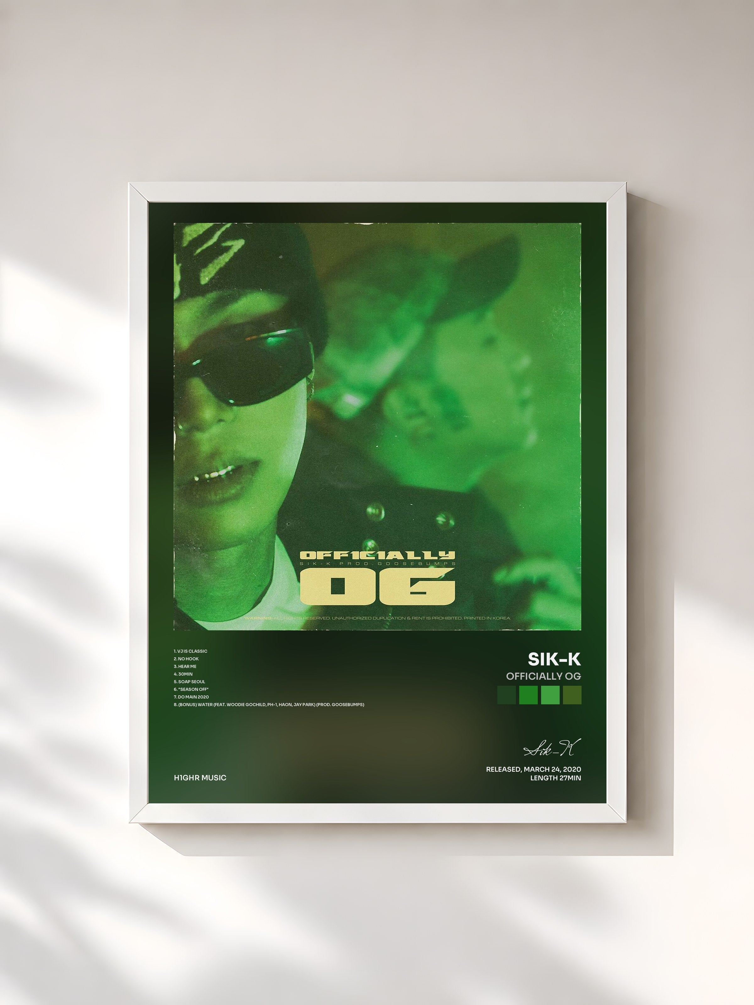 #blanc Tableau de l'album Officially OG de Sik-K, cadre blanc, imprimé et encadré en France