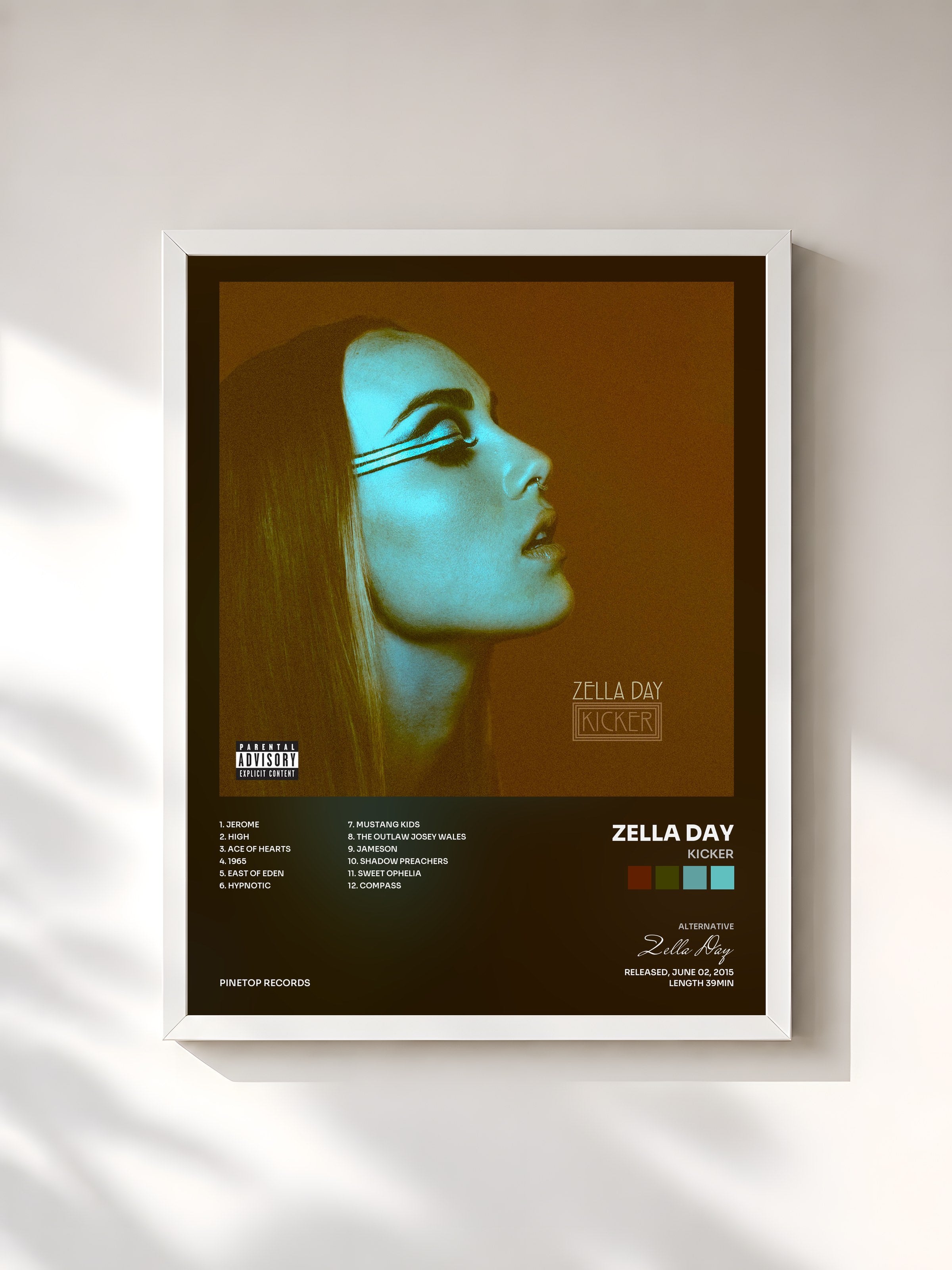 #blanc Tableau de l'album Kicker de Zella Day, cadre blanc, imprimé et encadré en France