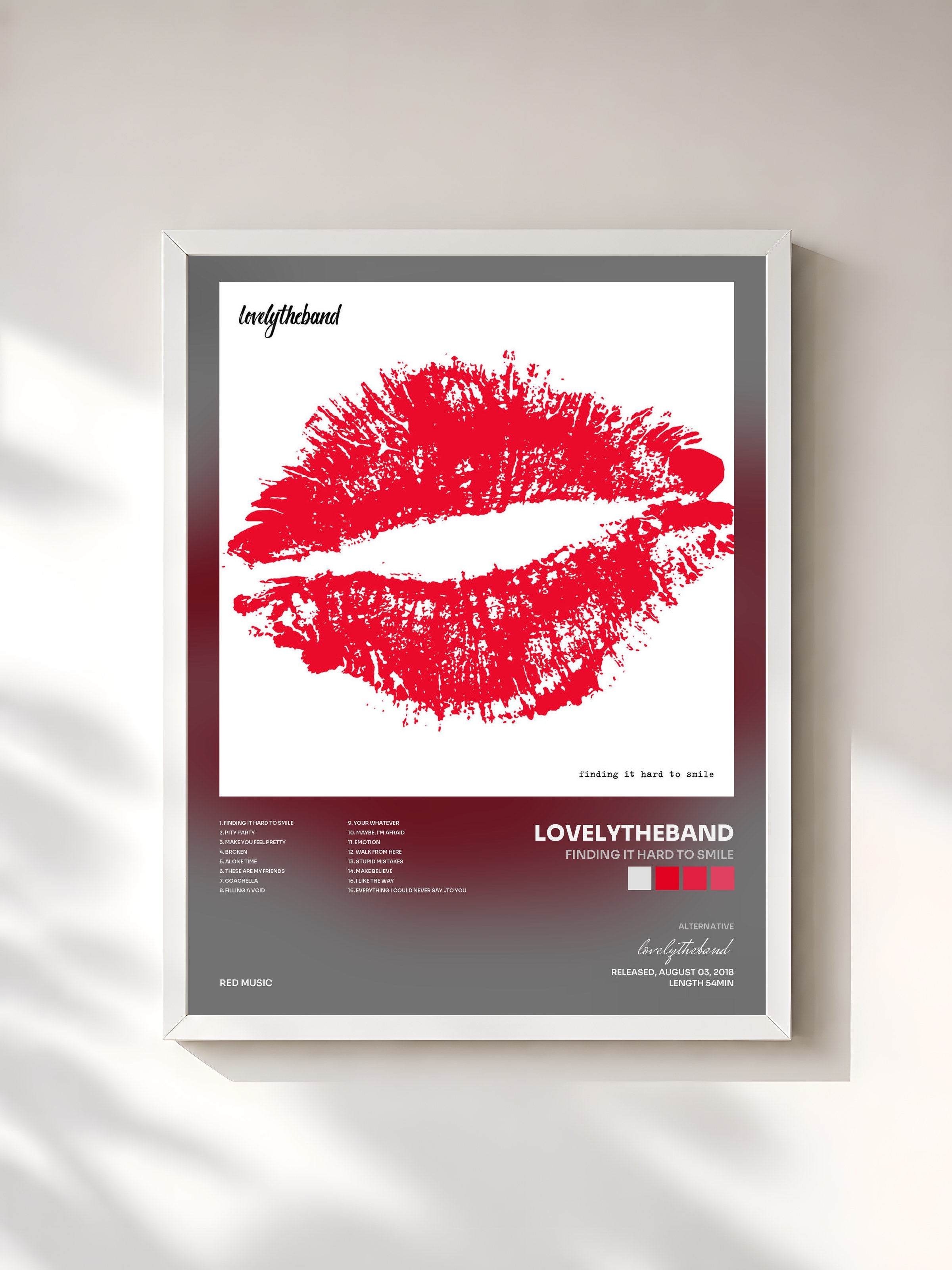 #blanc Tableau de l'album finding it hard to smile de lovelytheband, cadre blanc, imprimé et encadré en France