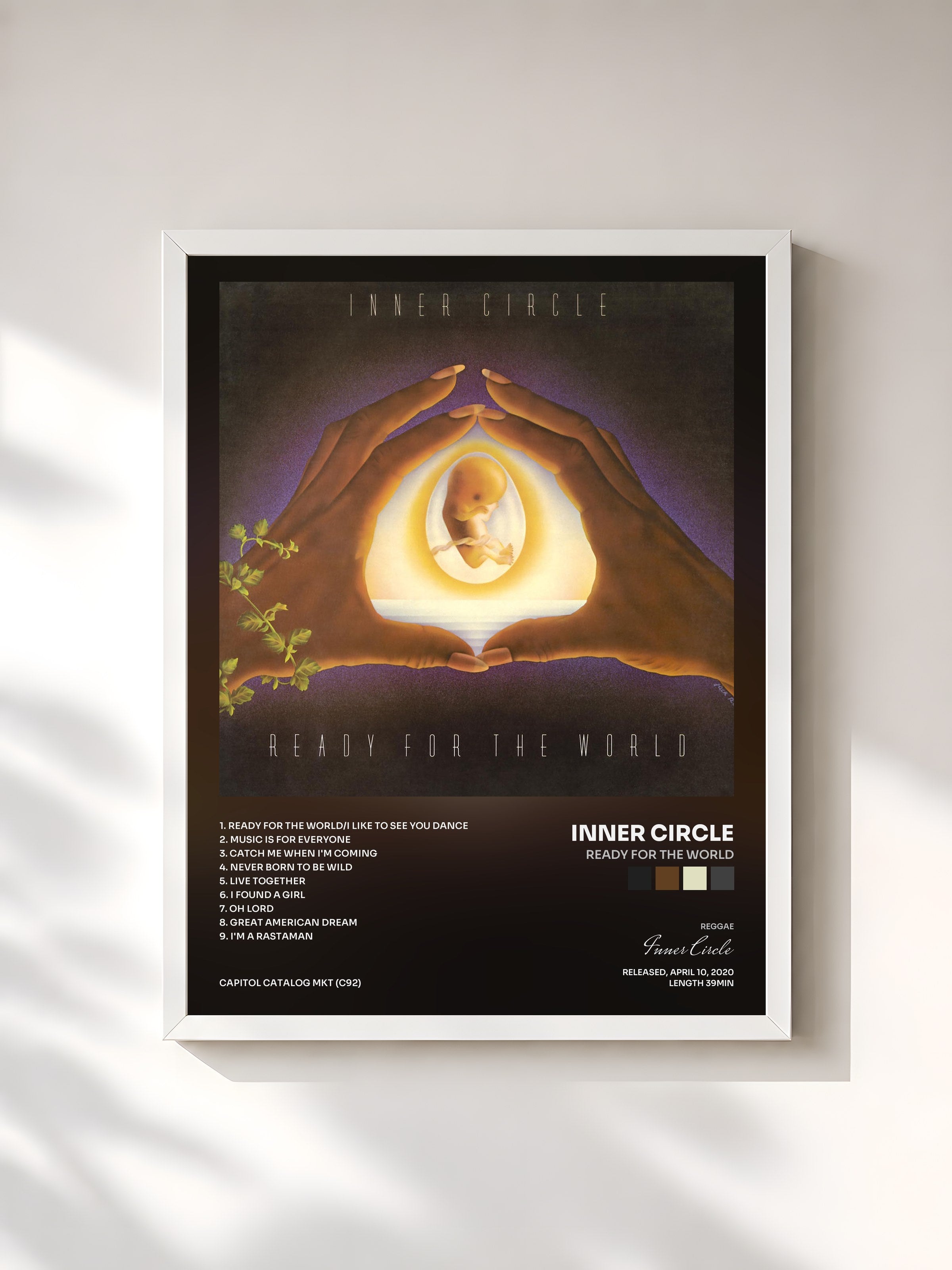 #blanc Tableau de l'album Ready For The World de Inner Circle, cadre blanc, imprimé et encadré en France