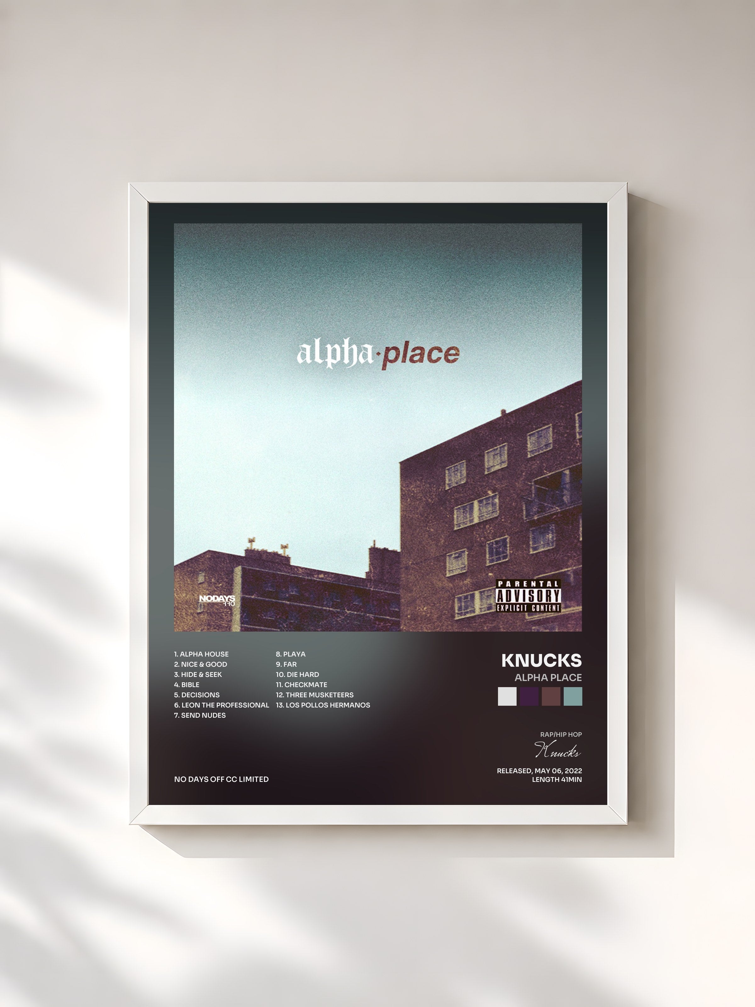 #blanc Tableau de l'album ALPHA PLACE de Knucks, cadre blanc, imprimé et encadré en France